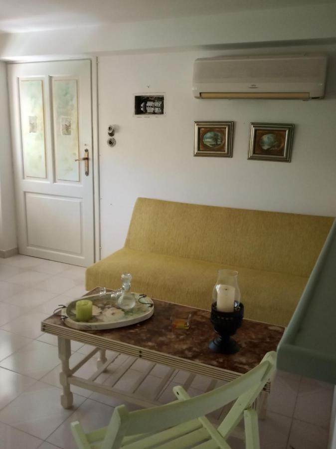 Agni Apartment - Sunset In Blue Ierápetra Екстериор снимка
